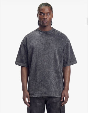 t-shirt trust no one repeat grey