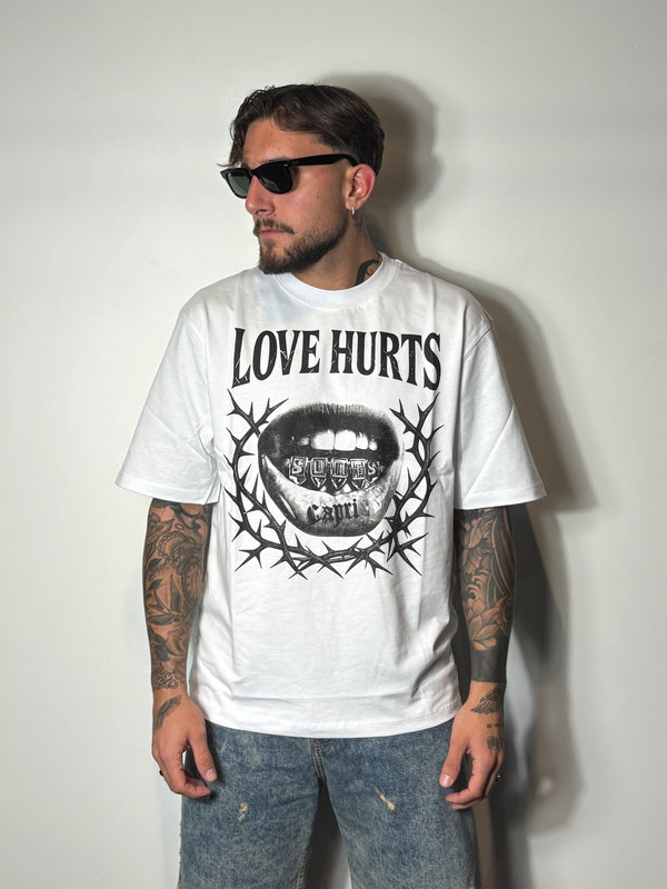 t-shirt love hurts white
